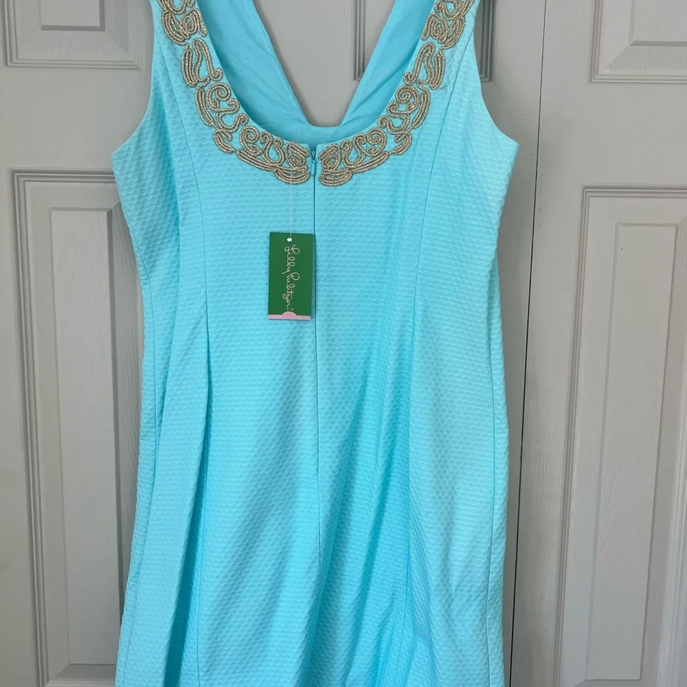 NWT Lilly Pulitzer Dress with Gold Detailing - Picture 3 of 4